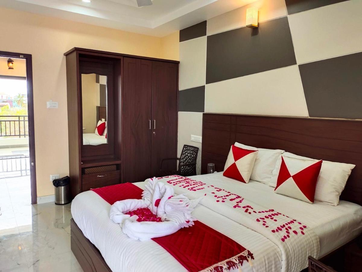 John Towers Hotel Tirunelveli Buitenkant foto