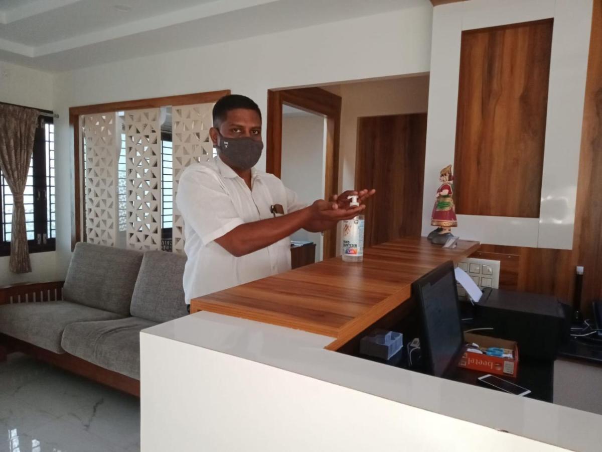 John Towers Hotel Tirunelveli Buitenkant foto