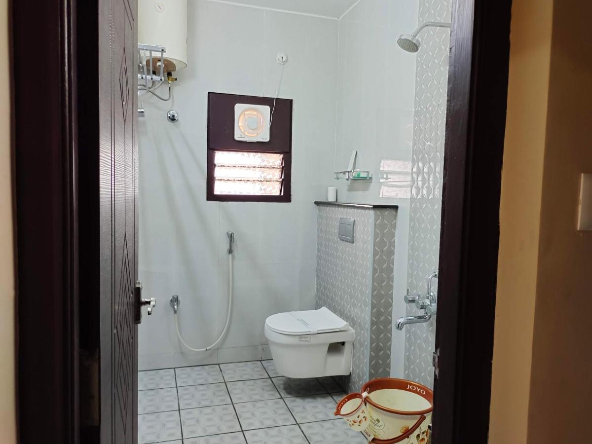 John Towers Hotel Tirunelveli Buitenkant foto